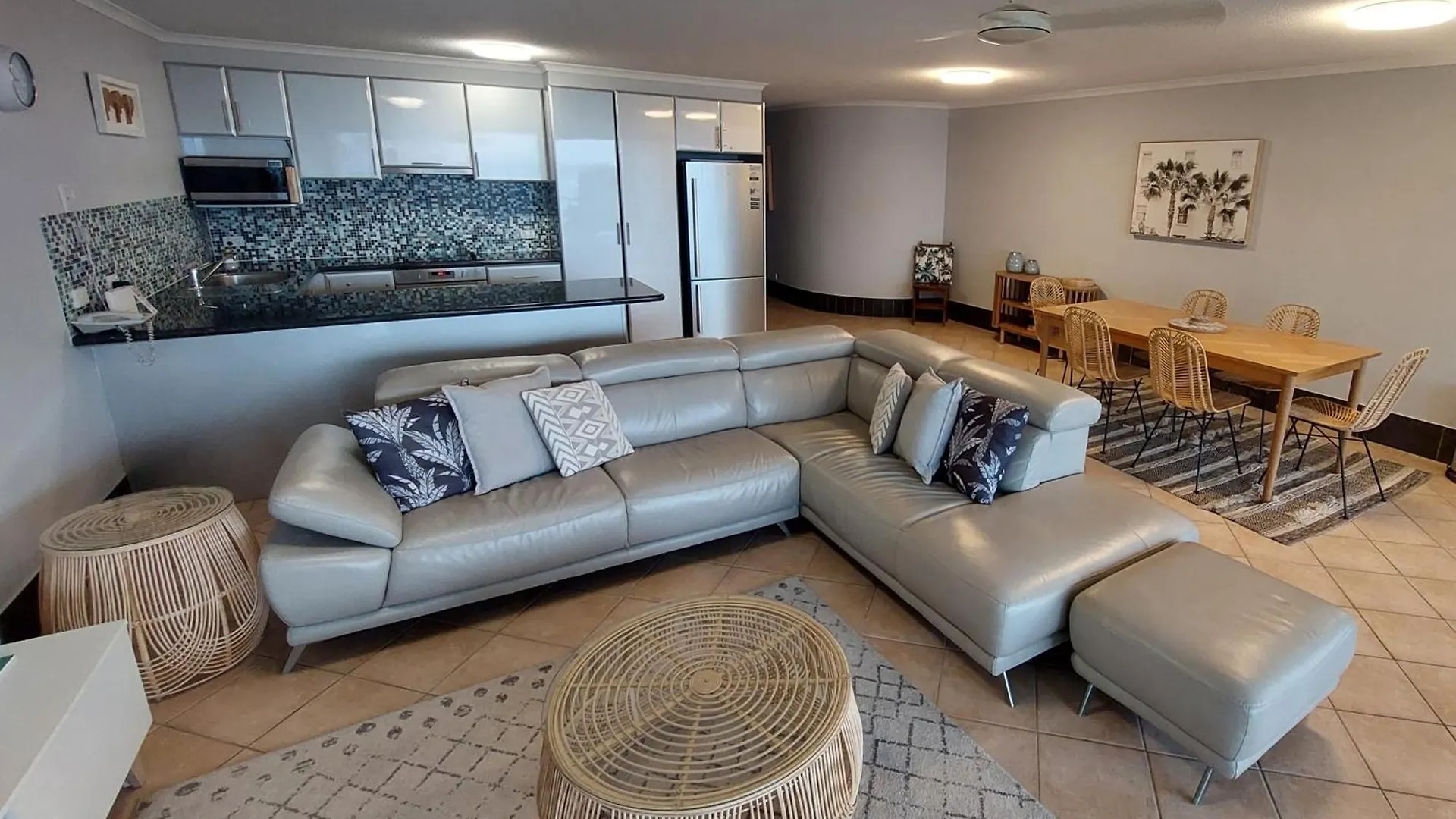 Resort The Norfolks On Moffat Beach Caloundra