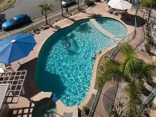 **** Resort The Norfolks On Moffat Beach Caloundra Australia